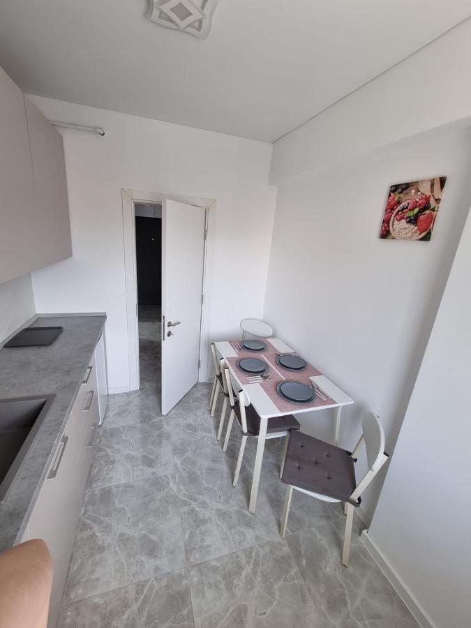 Apartamente Azra Năvodari Екстериор снимка